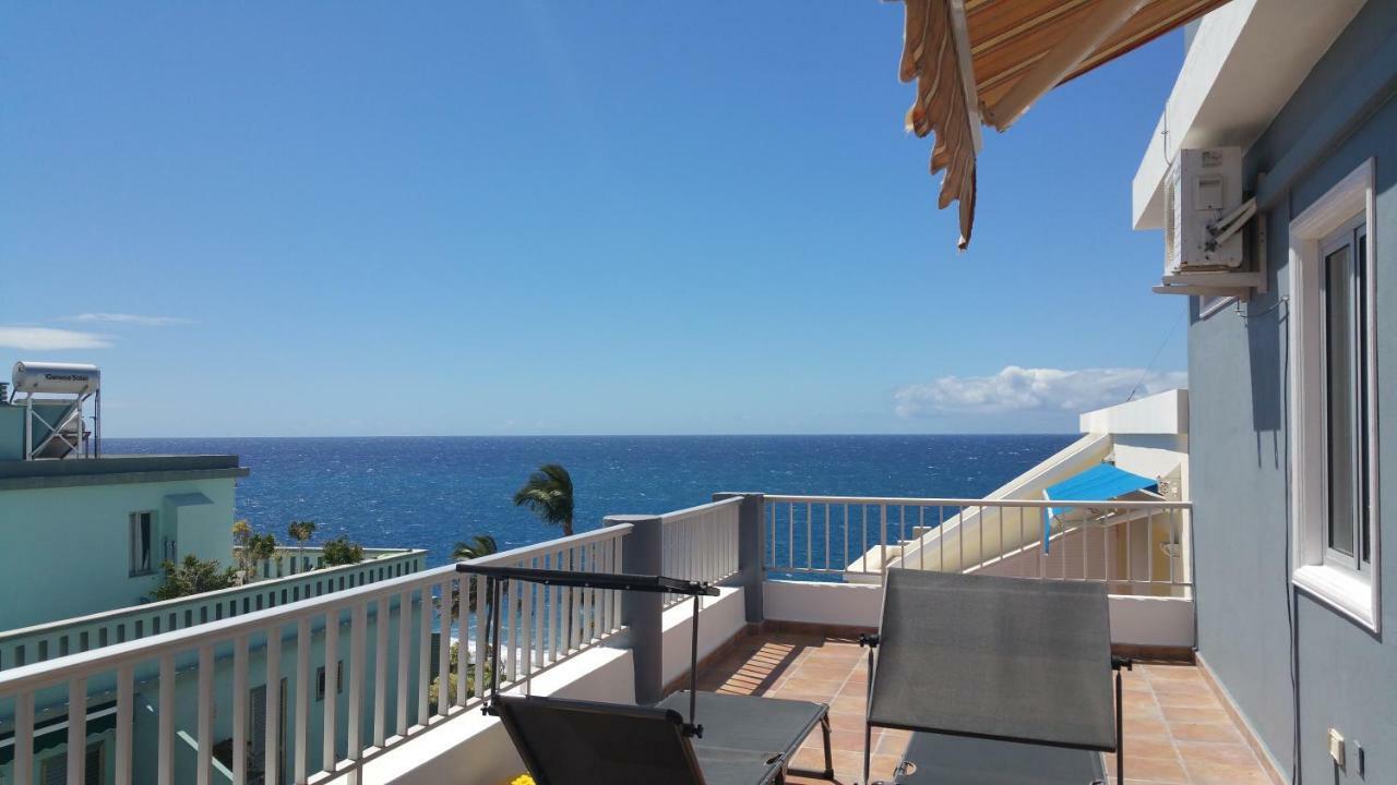 Atico Con Vistas Al Mar Apartment Puerto De Naos Bagian luar foto